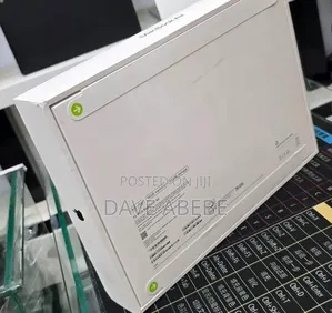 New Laptop Apple MacBook Air 2026 M5 13-inch 16GB Apple M5 SSD 512GB