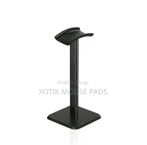 Black Aluminium Headphone Stand