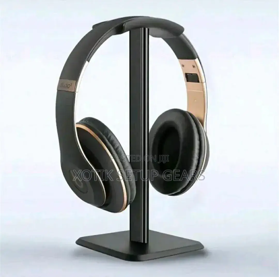 Black Aluminium Headphone Stand