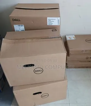 New Laptop Dell Pro 14 8GB Intel Core i5 SSD 512GB