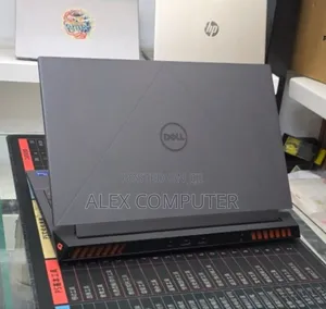 New Laptop Dell G15 5511 16GB Intel Core i7 SSD 1T