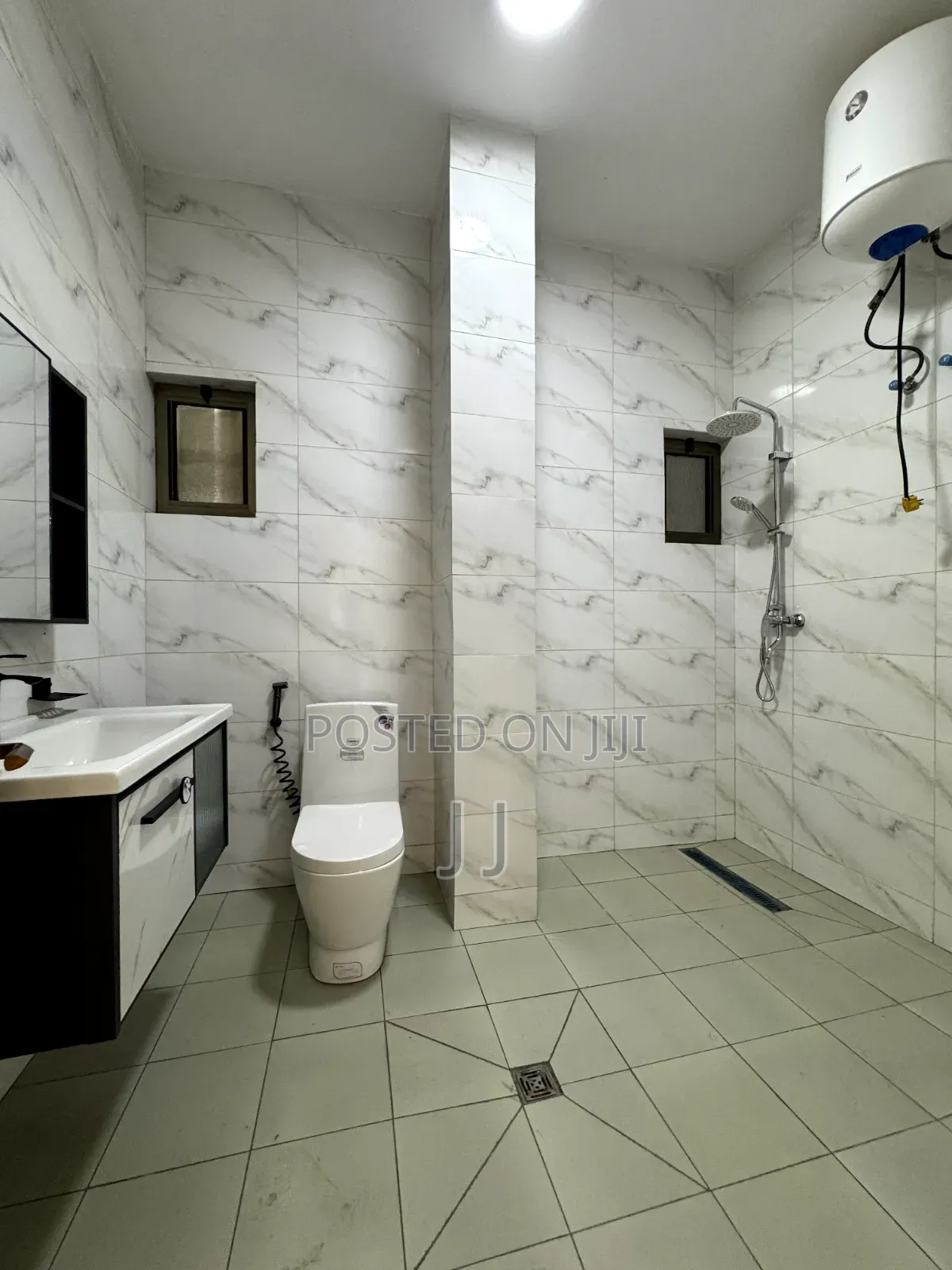 3bdrm Apartment in Bole for rent