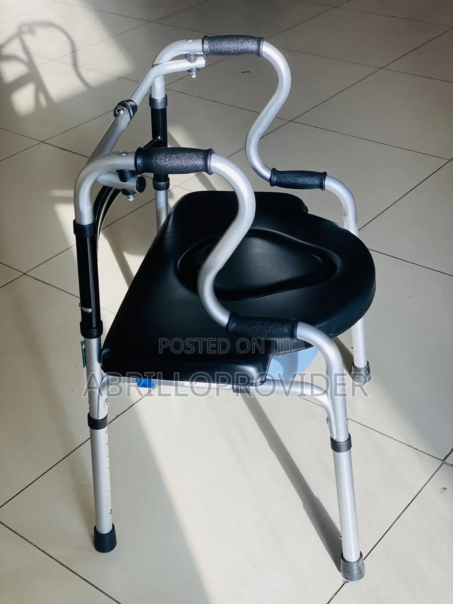 Walker Folding Chair With Seat