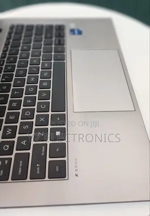 New Laptop HP ZBook X2 16GB Intel Core i7 SSD 512GB