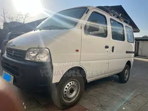 Suzuki APV Minibus 2024 White