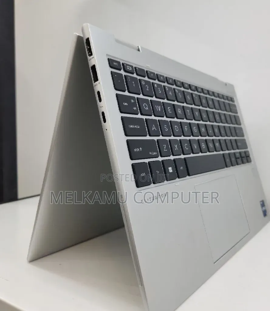 New Laptop HP EliteBook 840 16GB Intel Core i7 SSD 512GB