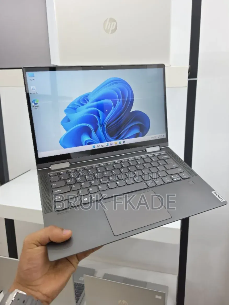 New Laptop Lenovo ThinkPad X390 Yoga 16GB Intel Core i5 SSD 512GB