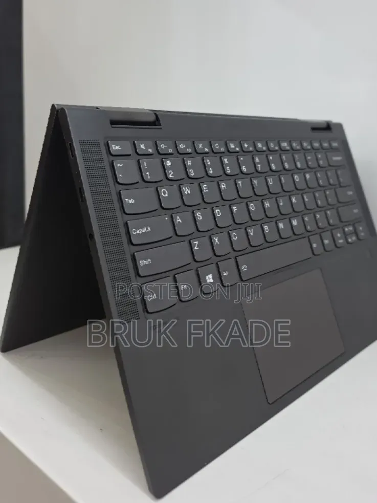 New Laptop Lenovo ThinkPad X390 Yoga 16GB Intel Core i5 SSD 512GB