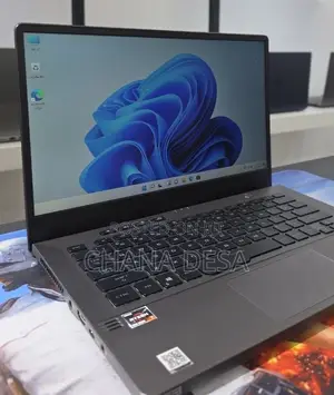 New Laptop Asus 16GB AMD Ryzen 7 SSD 512GB