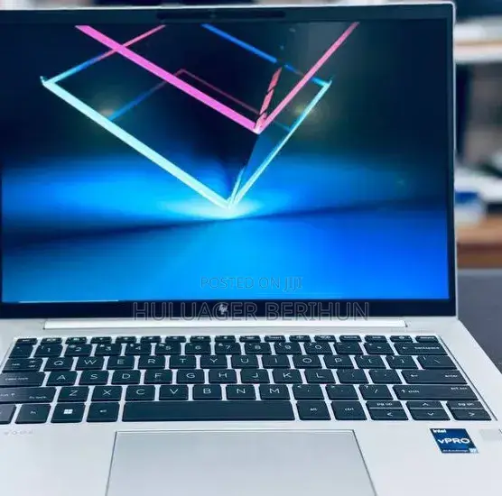 New Laptop HP EliteBook 840 G10 16GB Intel Core i7 SSD 512GB