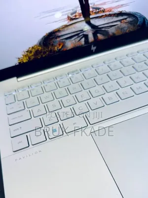 New Laptop HP Pavilion 14 16GB Intel Core i7 SSD 1T