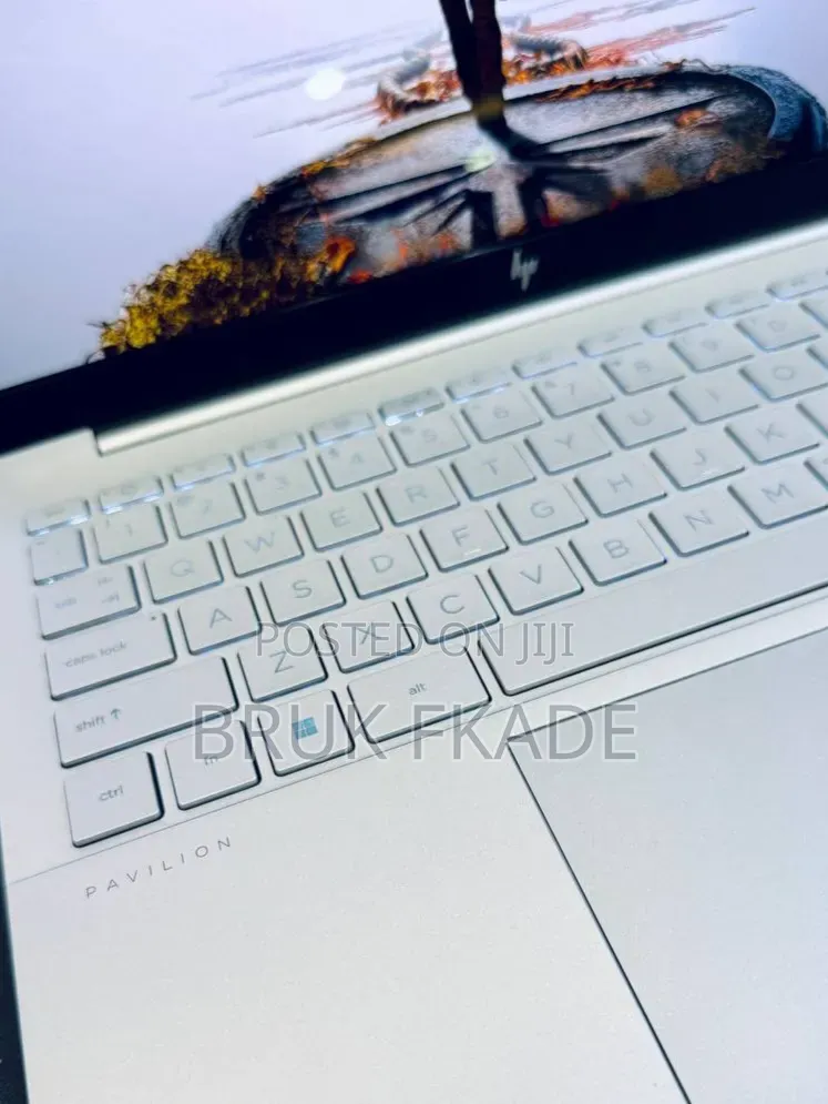 New Laptop HP Pavilion 14 16GB Intel Core i7 SSD 1T