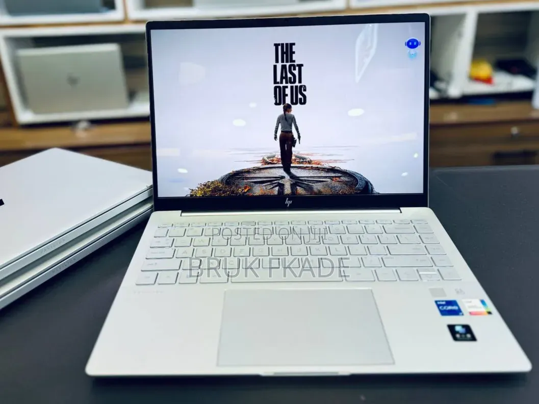 New Laptop HP Pavilion 14 16GB Intel Core i7 SSD 1T