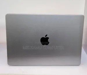 New Laptop Apple MacBook Pro M1 16GB Apple M1 Pro SSD 512GB