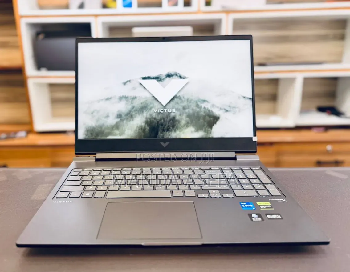 New Laptop HP Victus 16 16GB Intel Core i7 SSD 1T