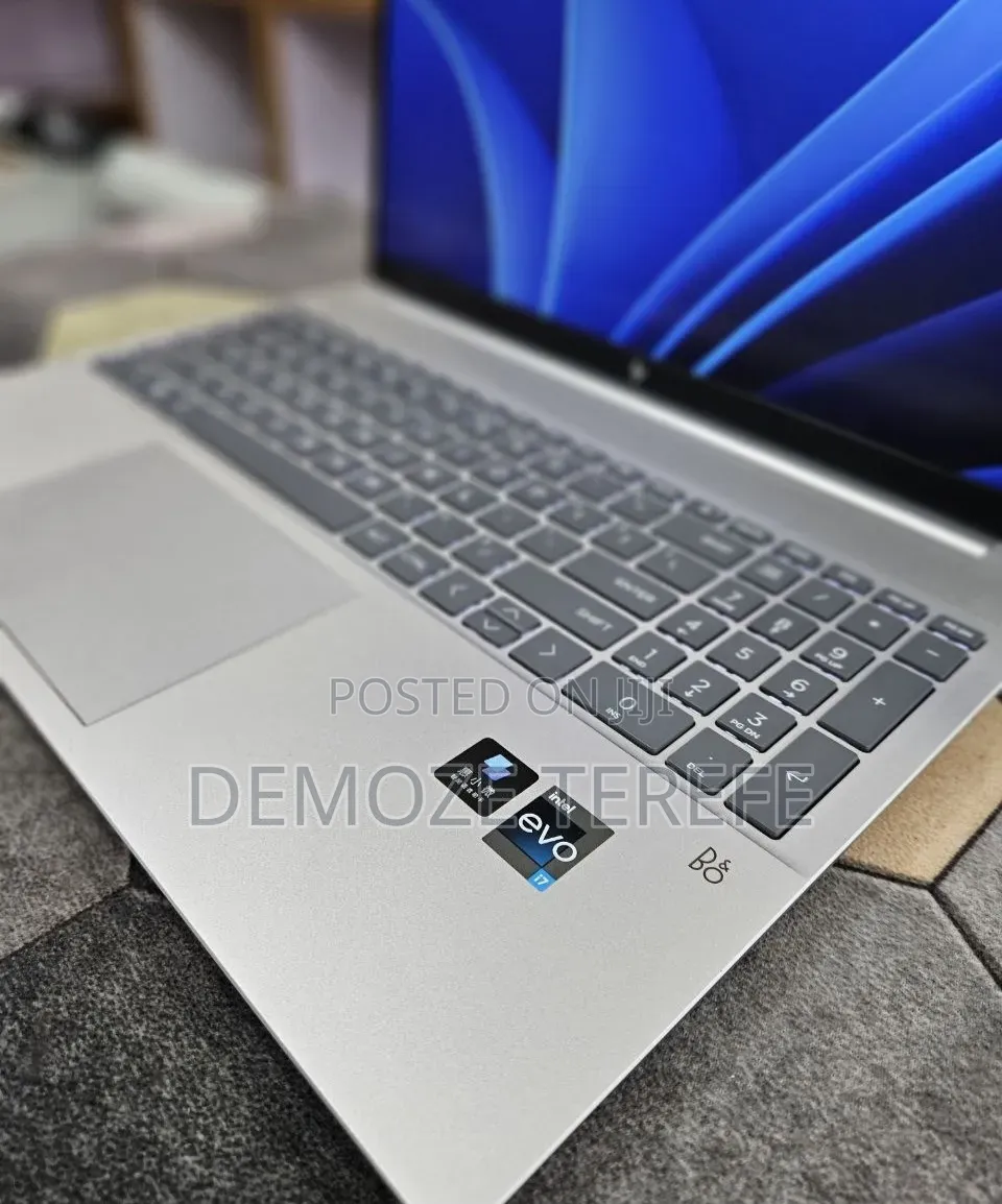 New Laptop HP Pavilion 15 16GB Intel Core i7 SSD 1T