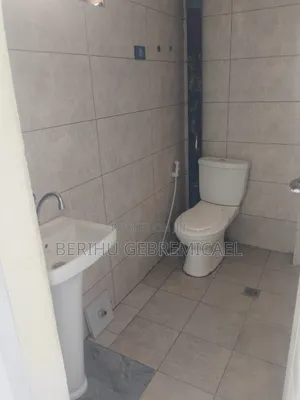 2bdrm Duplex in ኣያተ, Yeka for rent