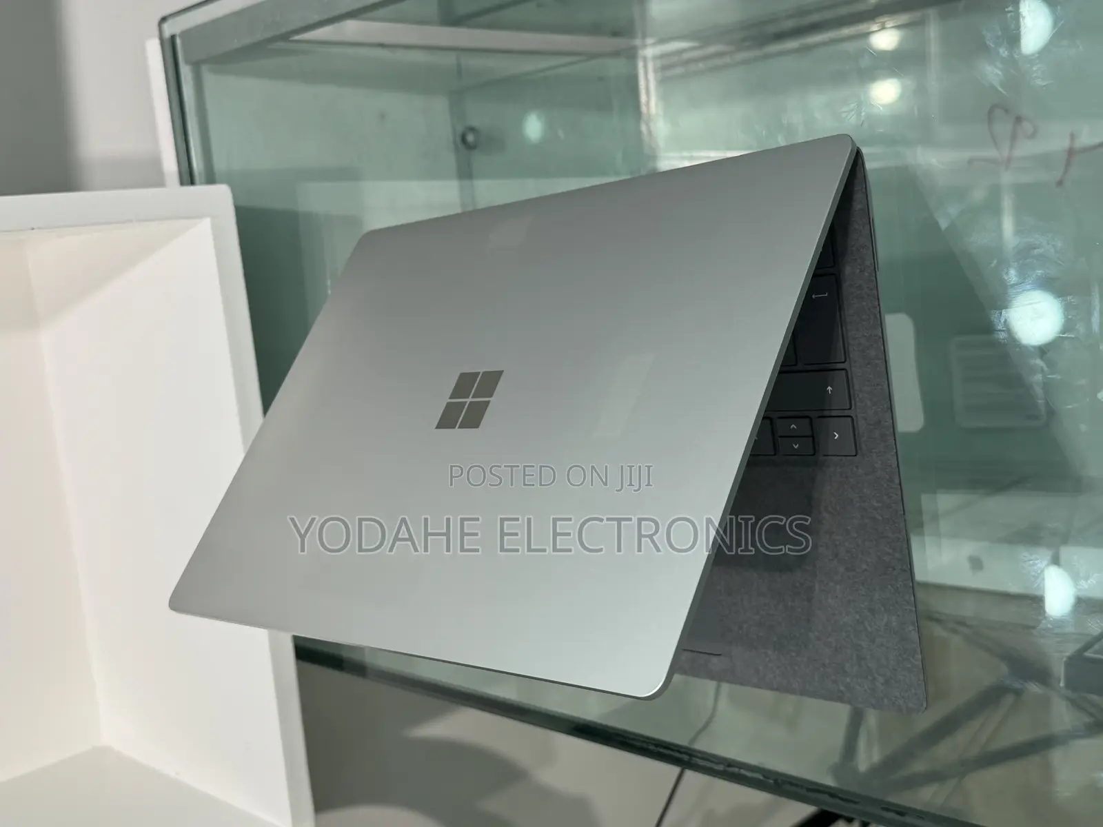 New Laptop Microsoft Surface Laptop 3 16GB Intel Core i5 SSD 512GB