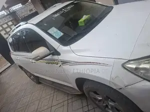 Toyota RAV4 2012 White