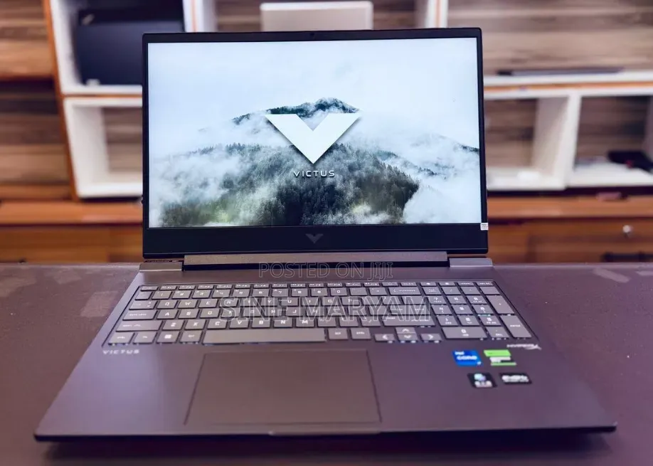New Laptop HP Victus 16 16GB Intel Core i7 SSD 512GB
