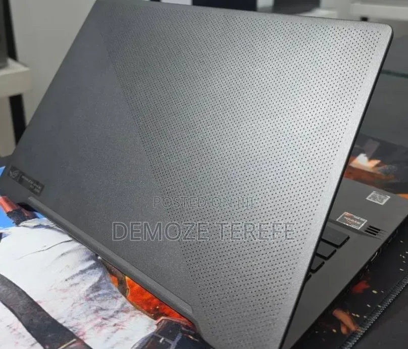 New Laptop Asus ROG Zephyrus G15 16GB AMD Ryzen 7 SSD 512GB