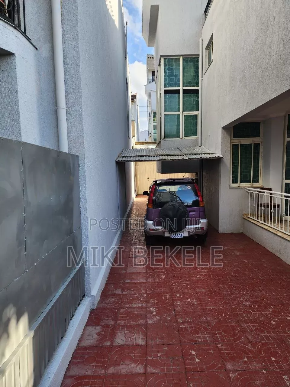 3bdrm House in Bole for sale