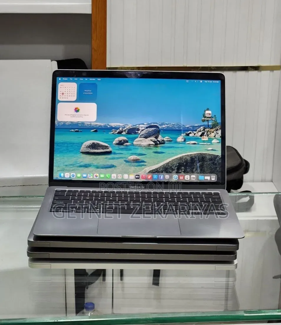 New Laptop Apple MacBook Air 2020 M1 8GB Apple M1 SSD 256GB