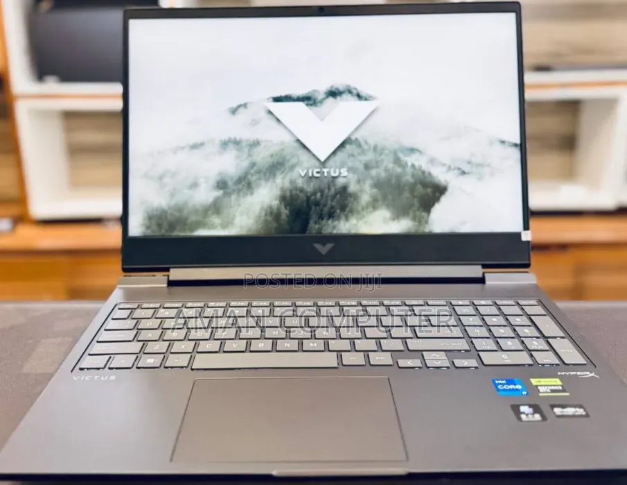 New Laptop HP Victus 16 16GB Intel Core i7 SSD 1T