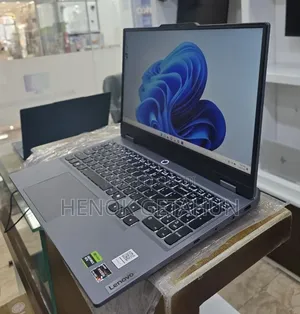 New Laptop Lenovo LOQ 15AHP10 16GB AMD Ryzen 5 SSD 512GB