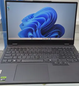 New Laptop Lenovo Legion 5 24GB Intel Core i7 SSD 1T
