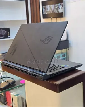 New Laptop Asus ROG Strix G17 16GB Intel Core i9 SSD 1T