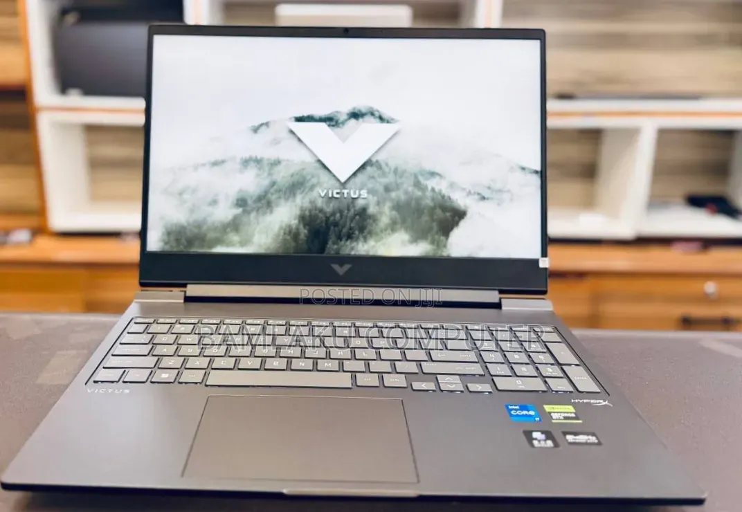 New Laptop HP Victus 16 16GB Intel Core i7 SSD 1T