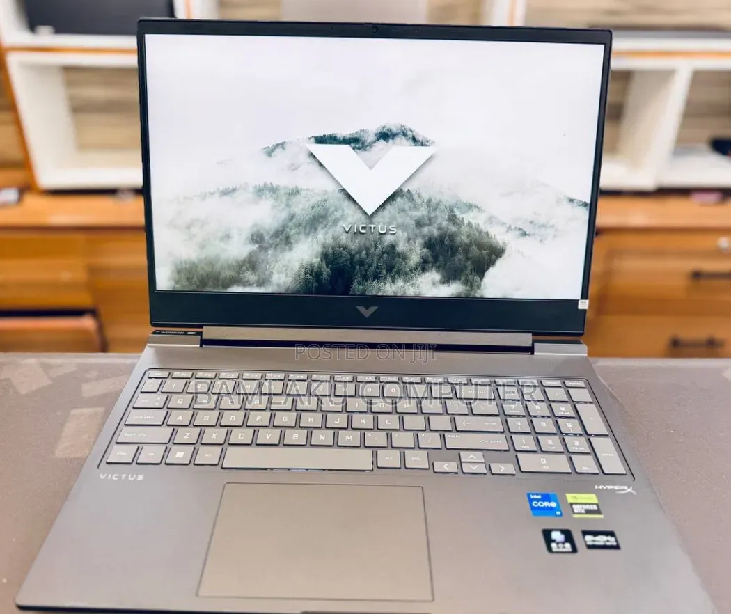 New Laptop HP Victus 16 16GB Intel Core i7 SSD 1T
