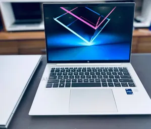 New Laptop HP EliteBook 840 G10 16GB Intel Core i7 SSD 512GB