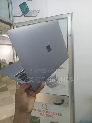 New Laptop Apple MacBook Air 2020 M1 8GB Apple M1 SSD 512GB