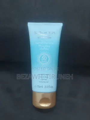 Sunscreen With Moisturizer