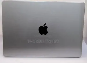 New Laptop Apple MacBook Pro M1 16GB Apple M1 Pro SSD 512GB