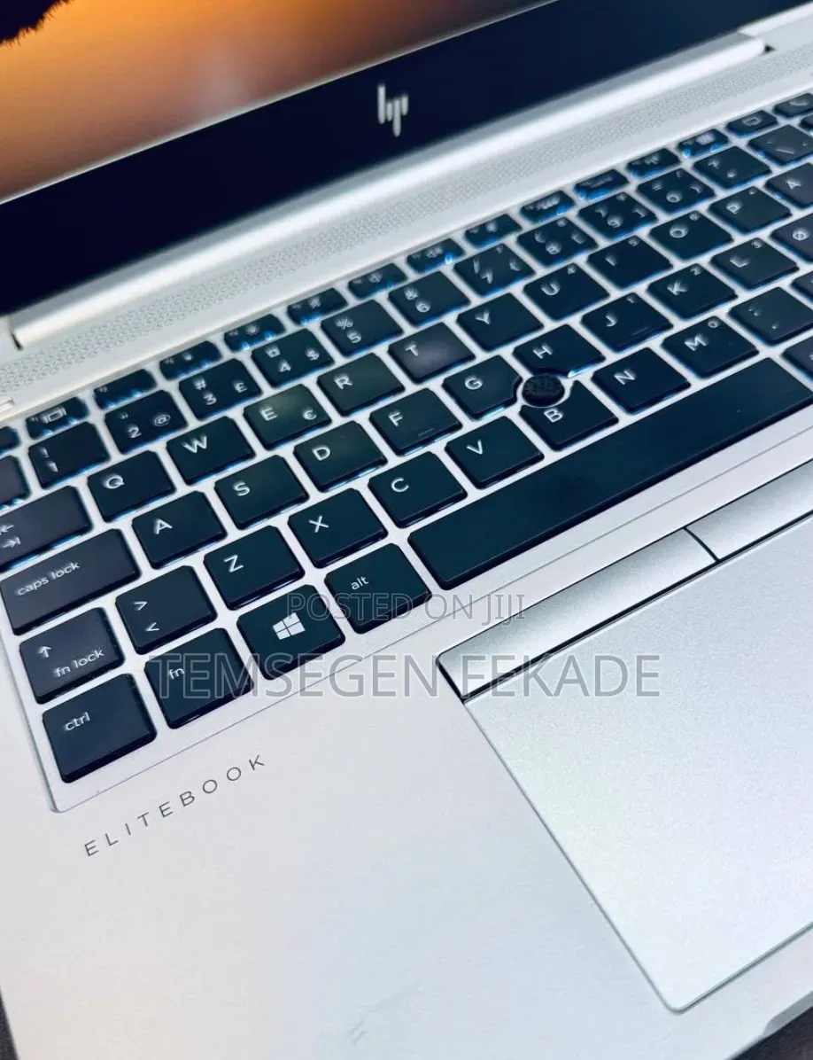 New Laptop HP EliteBook 840 G5 16GB Intel Core i5 SSD 512GB