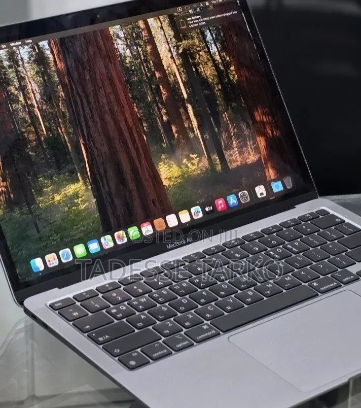 New Laptop Apple MacBook Air 2020 M1 8GB Apple M1 SSD 256GB