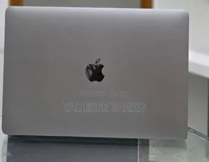 New Laptop Apple MacBook Air 2020 M1 8GB Apple M1 SSD 256GB