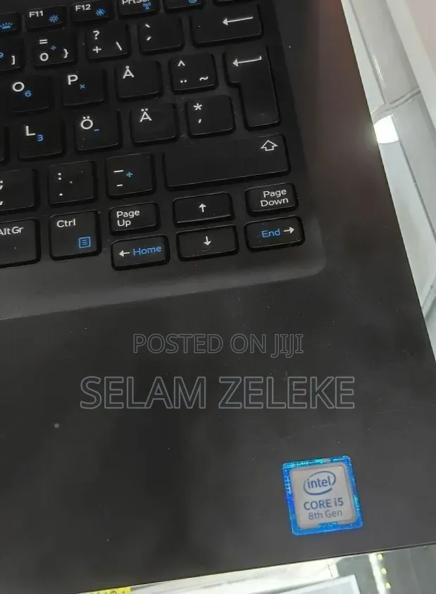 New Laptop Dell 8GB Intel Core i5 SSD 256GB