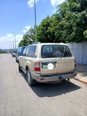 Toyota Land Cruiser 2007 Gold