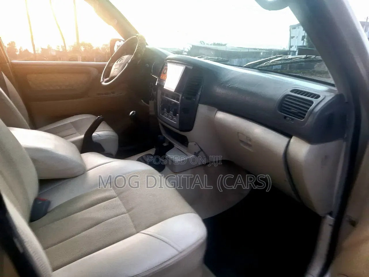 Toyota Land Cruiser 2007 Gold