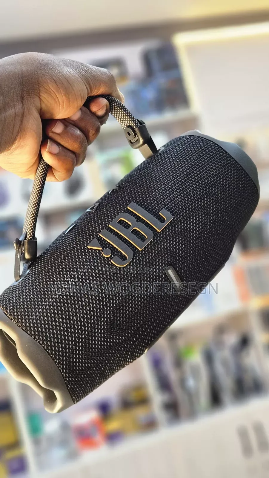JBL Portable Bluetooth Speaker
