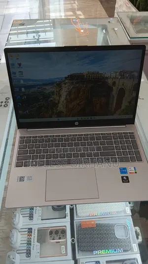 New Laptop HP Stream Notebook 16GB Intel Core i5 SSD 1T