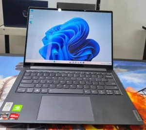 New Laptop Lenovo Yoga 9i 16GB AMD Ryzen 7 SSD 512GB