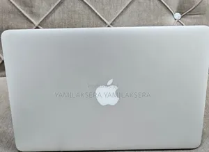 New Laptop Apple MacBook Air 2015 8GB Intel Core i5 SSD 256GB