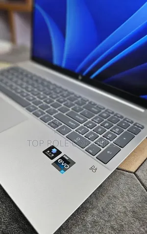 New Laptop HP Pavilion 15 16GB Intel Core i7 SSD 1T