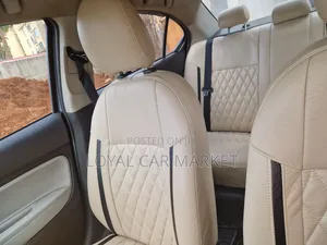 Mitsubishi Attrage 2021 Gray