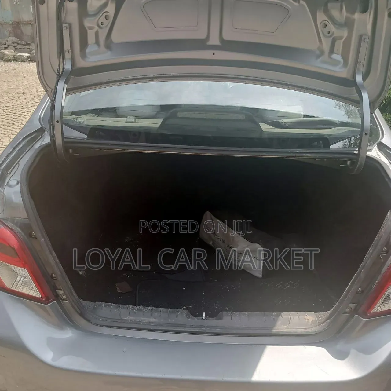 Mitsubishi Attrage 2021 Gray